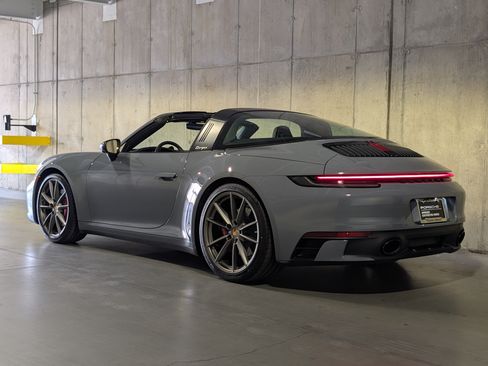 Certified 2024 Porsche 911 Targa 4S w/ Premium Package AWD/4WD image 3