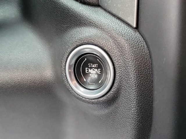 Used 2021 Chevrolet Silverado 1500 LT RWD image 23