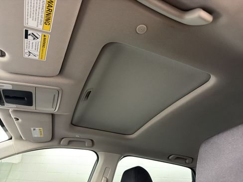 Certified 2024 Honda CR-V EX image 16