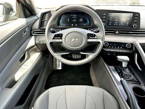 Used 2025 Hyundai Elantra Sport w/ Cargo Package FWD image 23