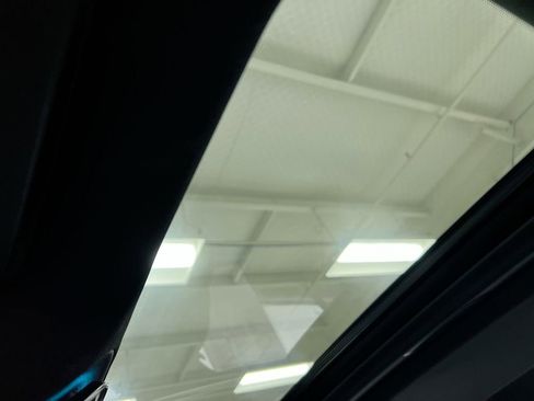 Used 2024 Mercedes-Benz C 300 4MATIC Sedan image 18