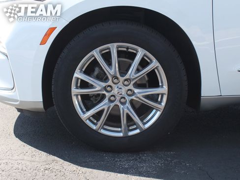 Used 2023 Buick Enclave Essence w/ Experience Buick Package AWD/4WD image 33