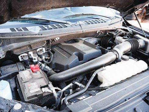 Used 2020 Ford F150 XLT image 34