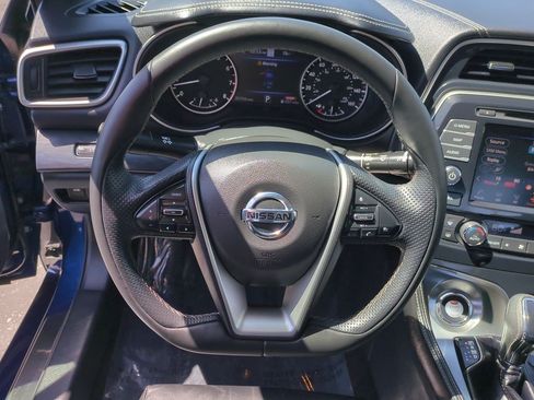 Certified 2022 Nissan Maxima Platinum w/ Sport Mat Group FWD image 11