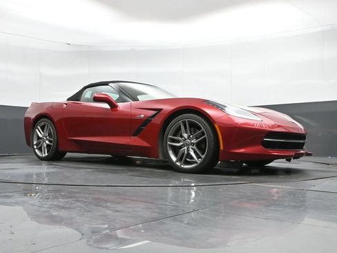 Used 2015 Chevrolet Corvette Stingray Convertible w/ 3LT Preferred Equipment Group RWD image 33