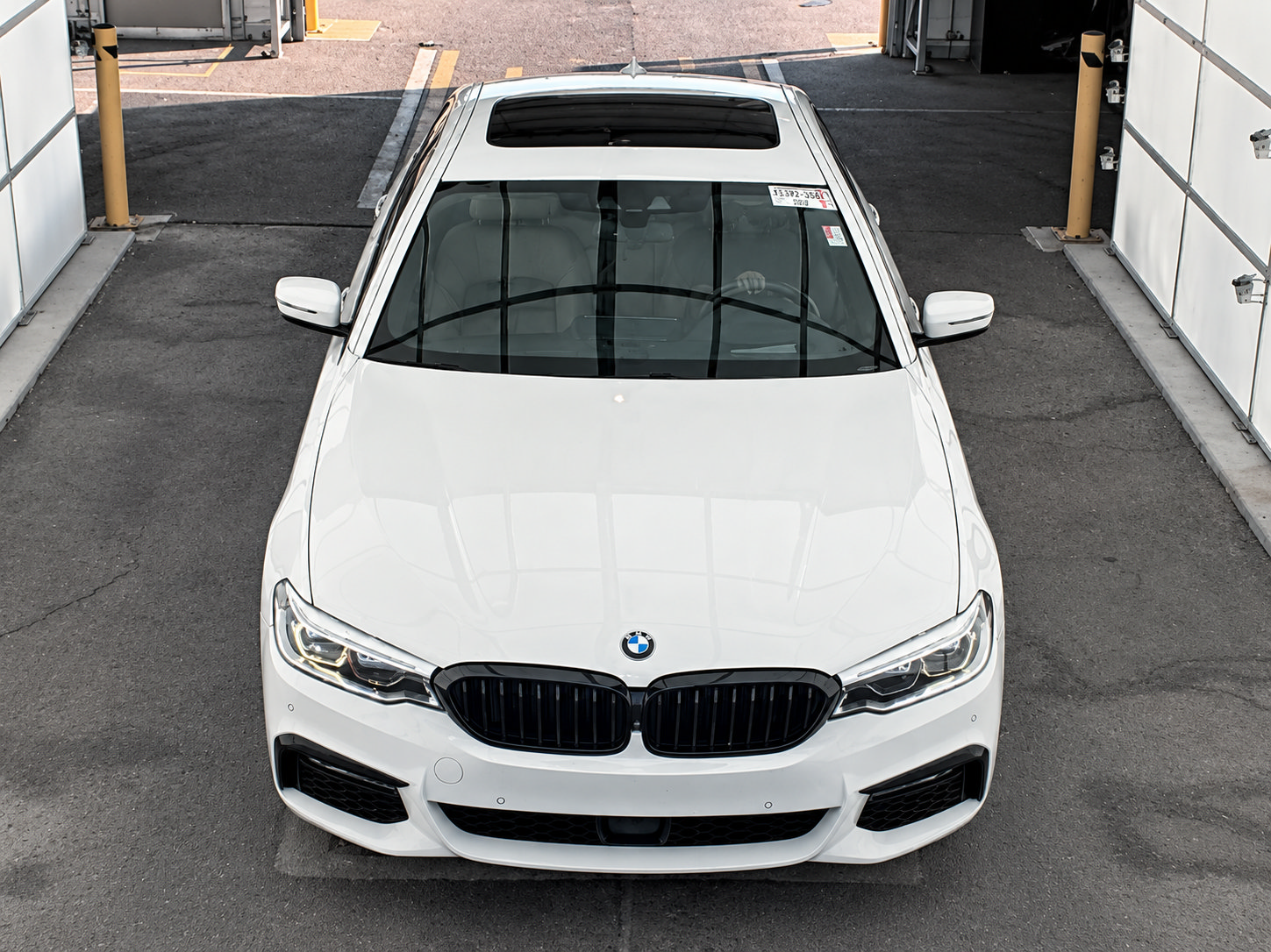 Used 2018 BMW 540i RWD image 2