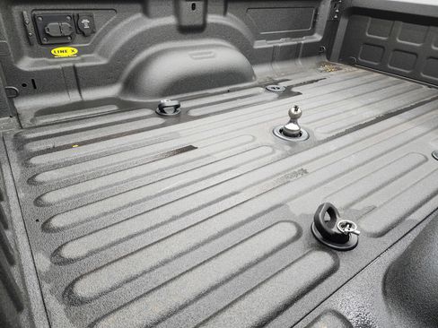 Used 2021 RAM 3500 Big Horn w/ Level B Equipment Group image 5