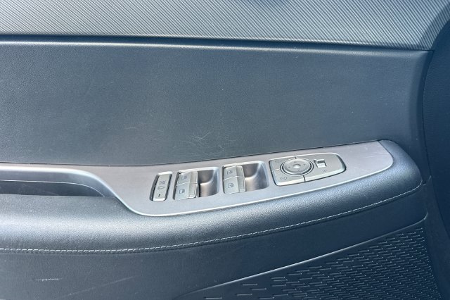 Used 2024 Hyundai Palisade SEL FWD image 11