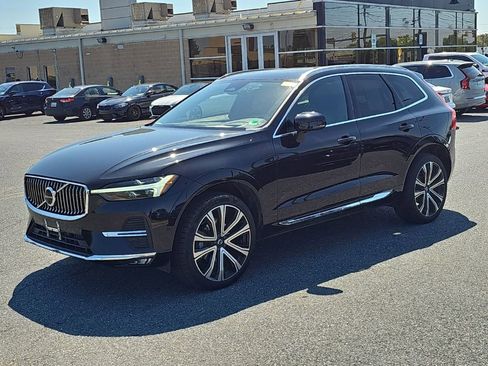 Used 2023 Volvo XC60 B5 Ultimate w/ Climate Package AWD/4WD image 16