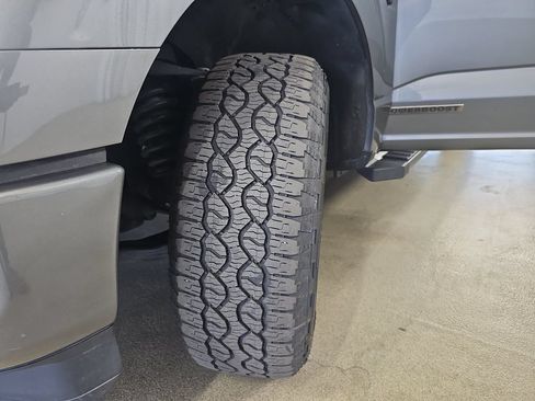 Used 2025 Ford F150 XLT w/ Equipment Group 302A MID AWD/4WD image 37