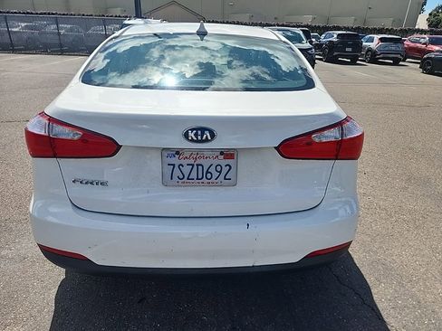 Used 2016 Kia Forte LX FWD image 11