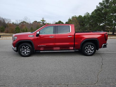 Certified 2023 GMC Sierra 1500 SLT w/ SLT Premium Package image 2