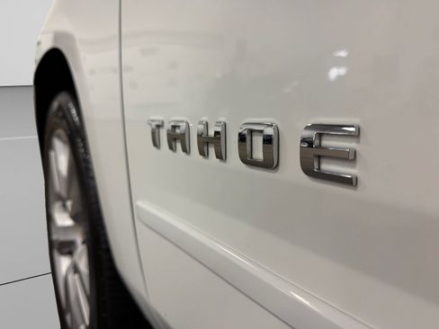 Used 2017 Chevrolet Tahoe Premier AWD/4WD image 39