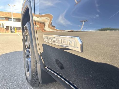 Used 2024 GMC Sierra 1500 Elevation AWD/4WD image 13