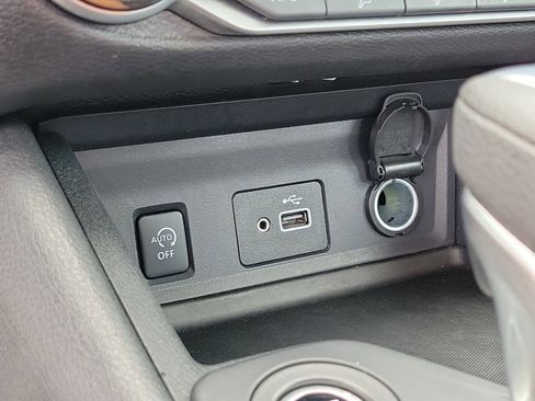 Used 2025 Nissan Sentra S FWD image 27