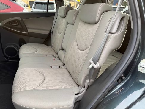 Used 2011 Toyota RAV4 4WD image 30