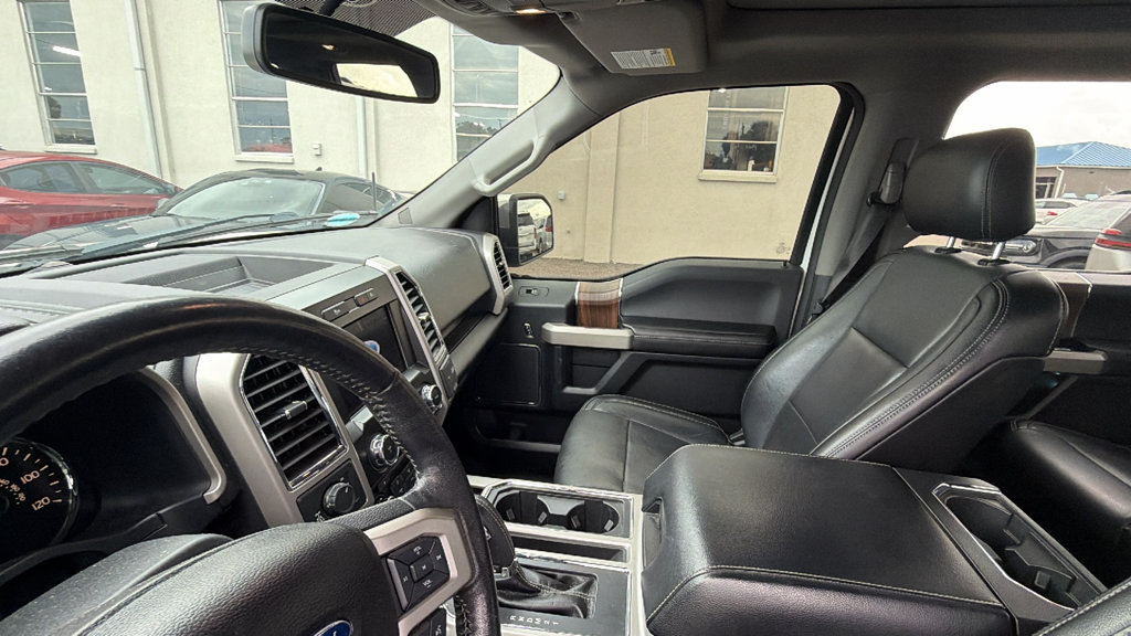 Used 2017 Ford F150 Lariat AWD/4WD image 9