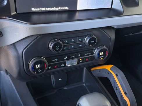 Used 2023 Ford Bronco Badlands AWD/4WD image 27