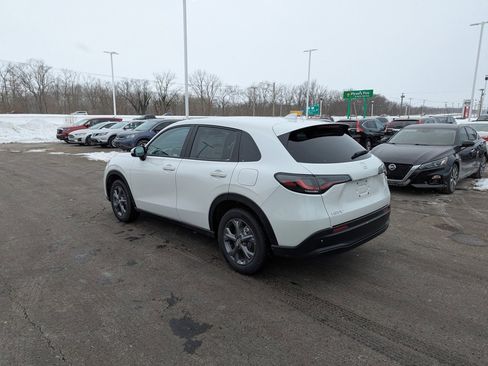 New 2026 Honda HR-V LX image 5