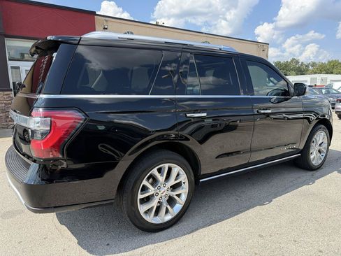 Used 2018 Ford Expedition Platinum AWD/4WD image 6