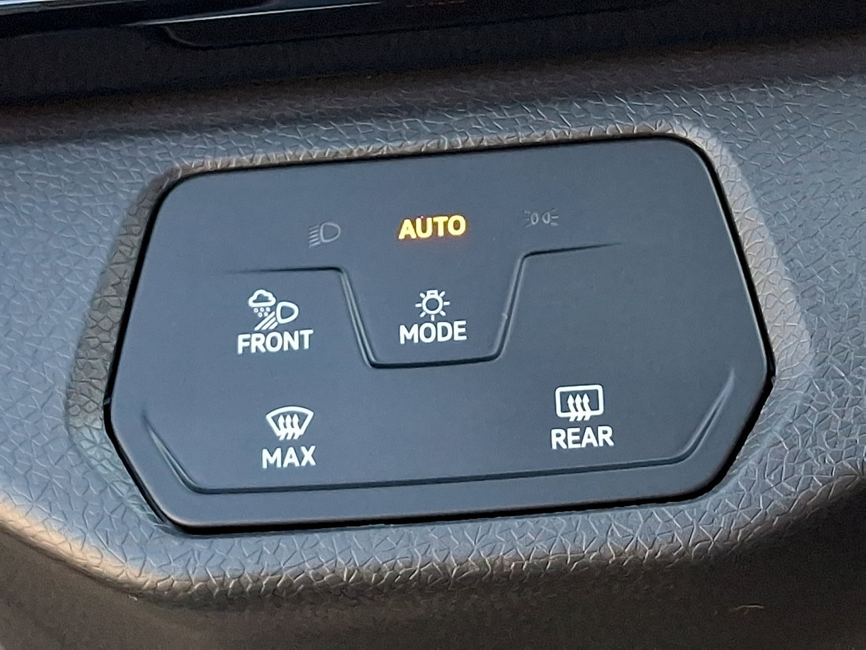 Used 2023 Volkswagen ID.4 Pro S RWD image 24