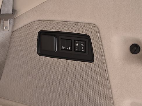 Used 2021 Cadillac Escalade Premium Luxury Platinum image 46