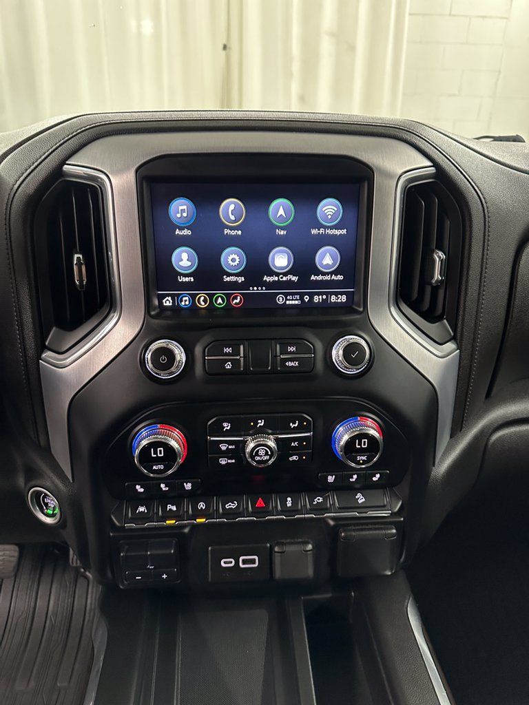 Used 2022 GMC Sierra 1500 SLT w/ SLT Premium Plus Package AWD/4WD image 20