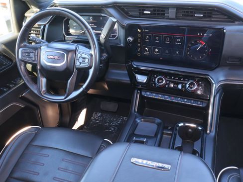 Used 2024 GMC Sierra 2500 AT4X w/ AT4X AEV Edition image 12