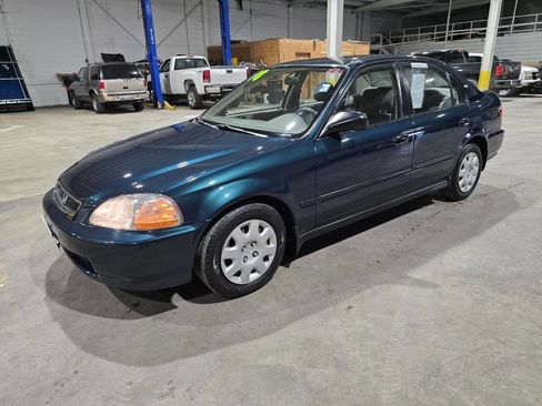 Used 1998 Honda Civic DX image 2