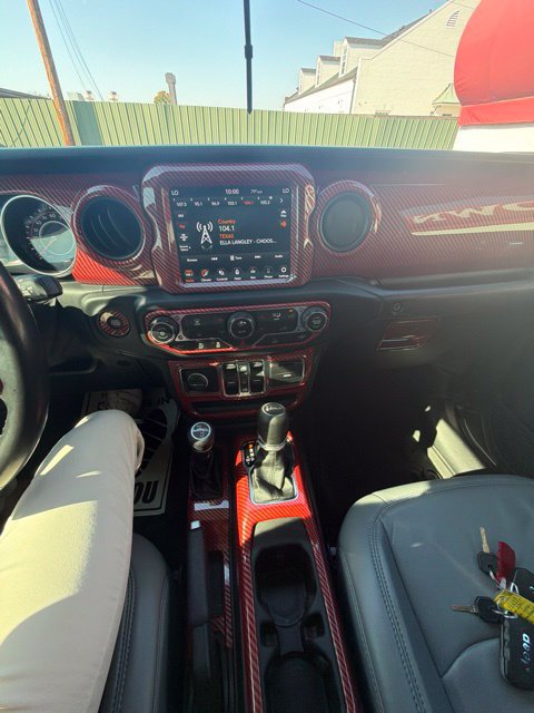 Used 2021 Jeep Gladiator Sport AWD/4WD image 14