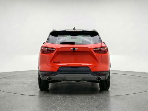 Used 2025 Chevrolet Blazer LT FWD image 7