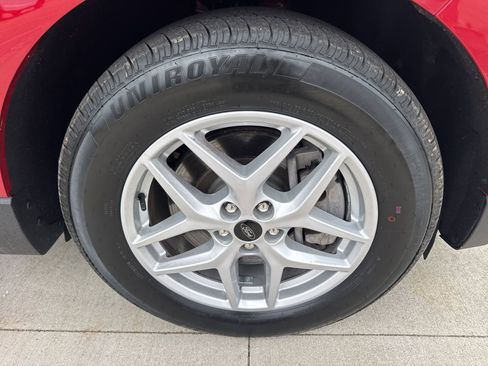 Certified 2023 Ford Edge SEL image 21