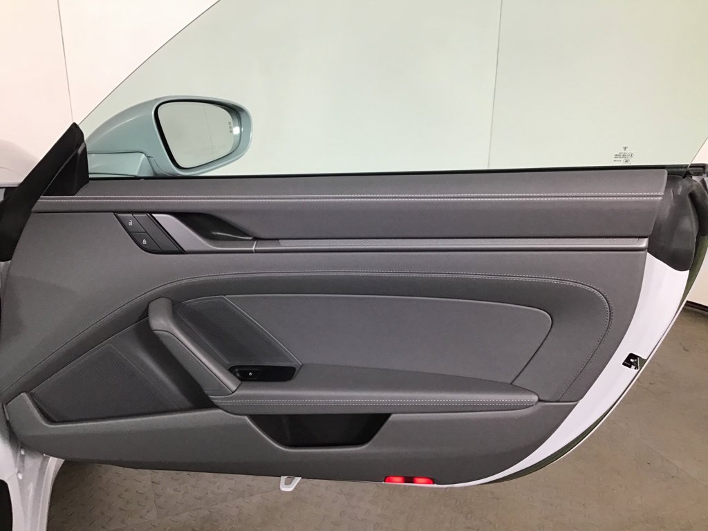 Certified 2023 Porsche 911 Carrera 4 AWD/4WD image 19