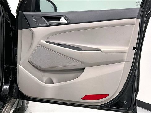 Used 2021 Hyundai Tucson SEL FWD image 22