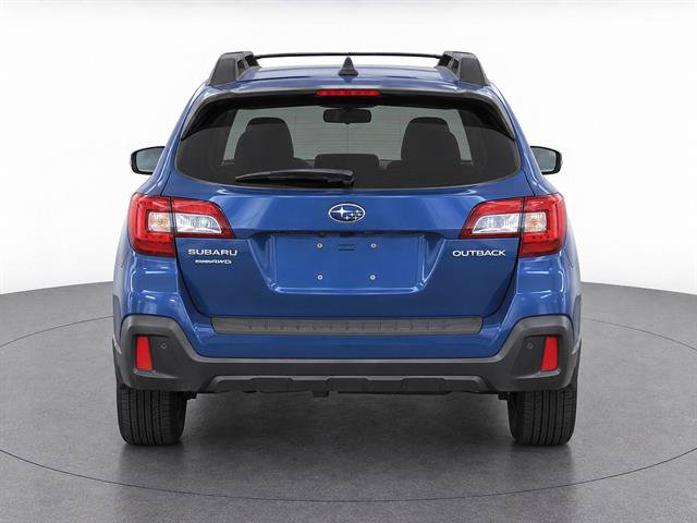 Used 2019 Subaru Outback 2.5i Limited AWD/4WD image 4