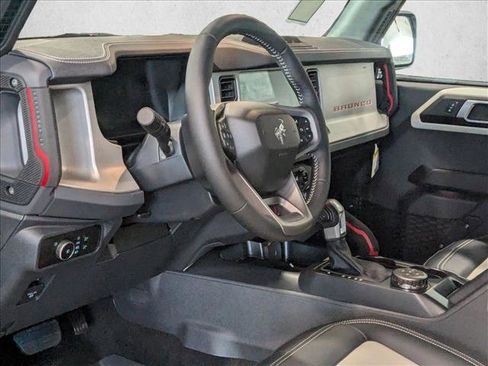New 2026 Ford Bronco Outer Banks AWD/4WD image 3