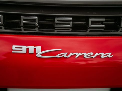 Certified 2025 Porsche 911 Carrera image 29