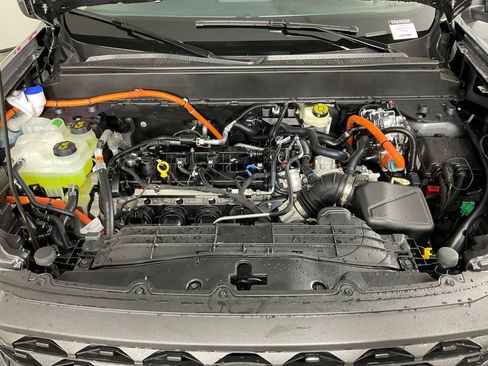 New 2026 Ford Maverick XLT FWD image 9