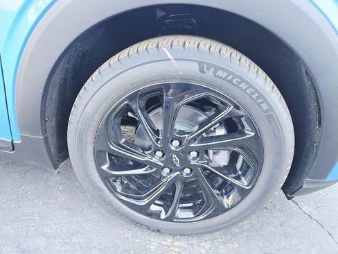 New 2027 Chevrolet Bolt RS w/ Technology Package FWD image 14
