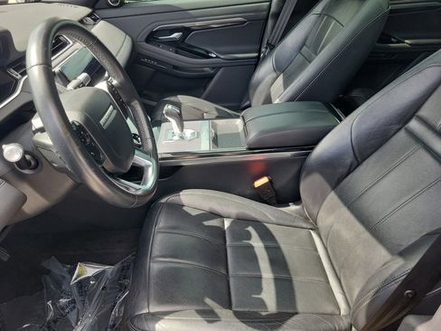 Used 2020 Land Rover Range Rover Evoque SE image 29