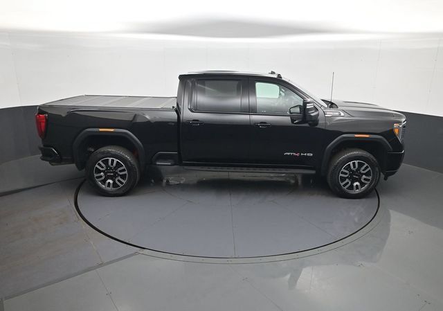Used 2022 GMC Sierra 2500 AT4 w/ Snow Plow Prep/Camper Package AWD/4WD image 16