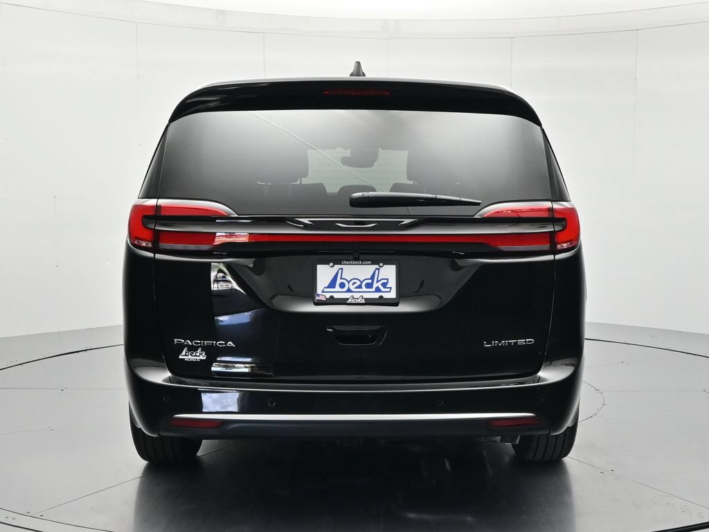 New 2027 Chrysler Pacifica Limited w/ Family Tech Group FWD image 6