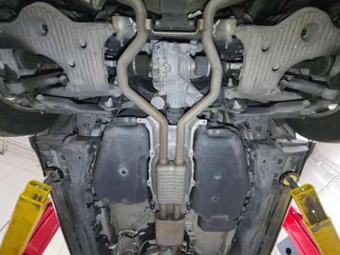 Used 2019 Land Rover Discovery SE AWD/4WD image 40