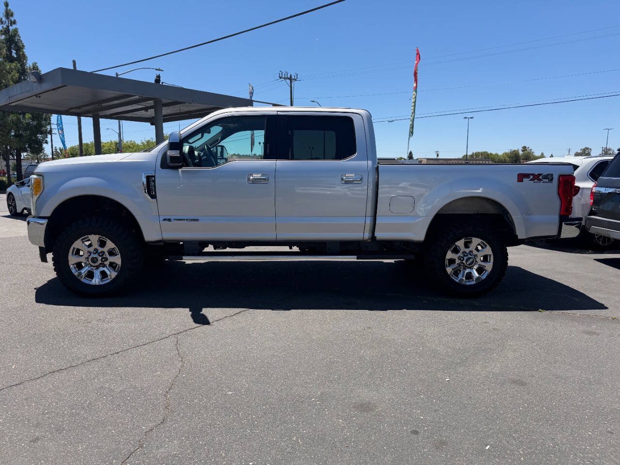 Used 2017 Ford F250 Lariat w/ Chrome Package AWD/4WD image 9
