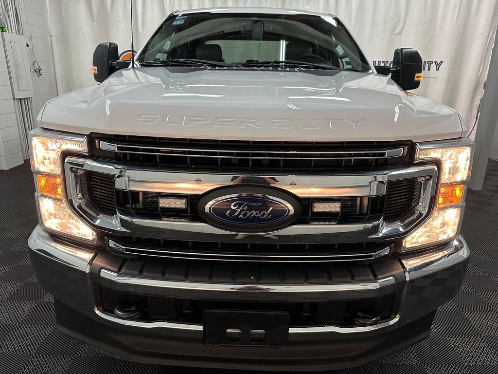 Used 2022 Ford F350 XL w/ STX Appearance Package AWD/4WD image 4