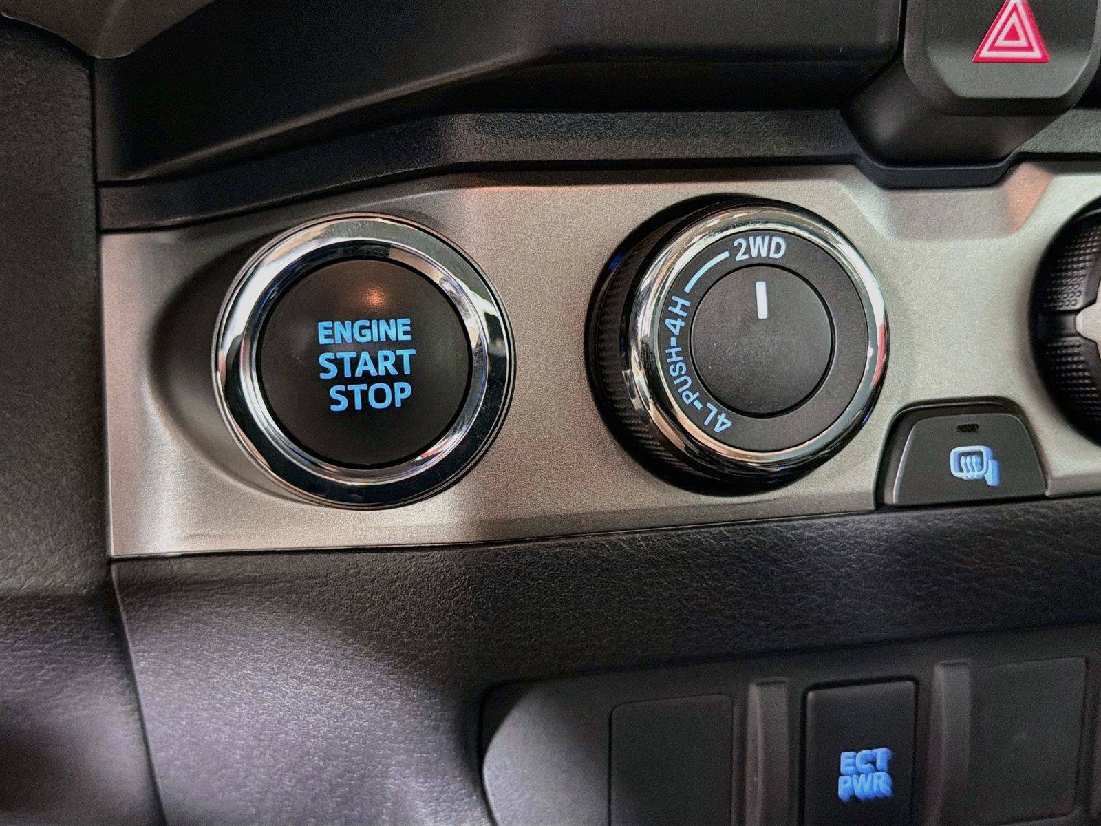 Used 2023 Toyota Tacoma SR5 AWD/4WD image 40