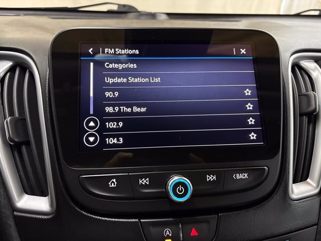 Used 2023 Chevrolet Malibu LT FWD image 36