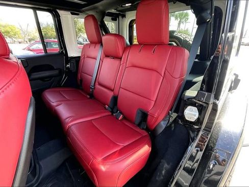 Used 2024 Jeep Wrangler Unlimited Rubicon 392 image 19