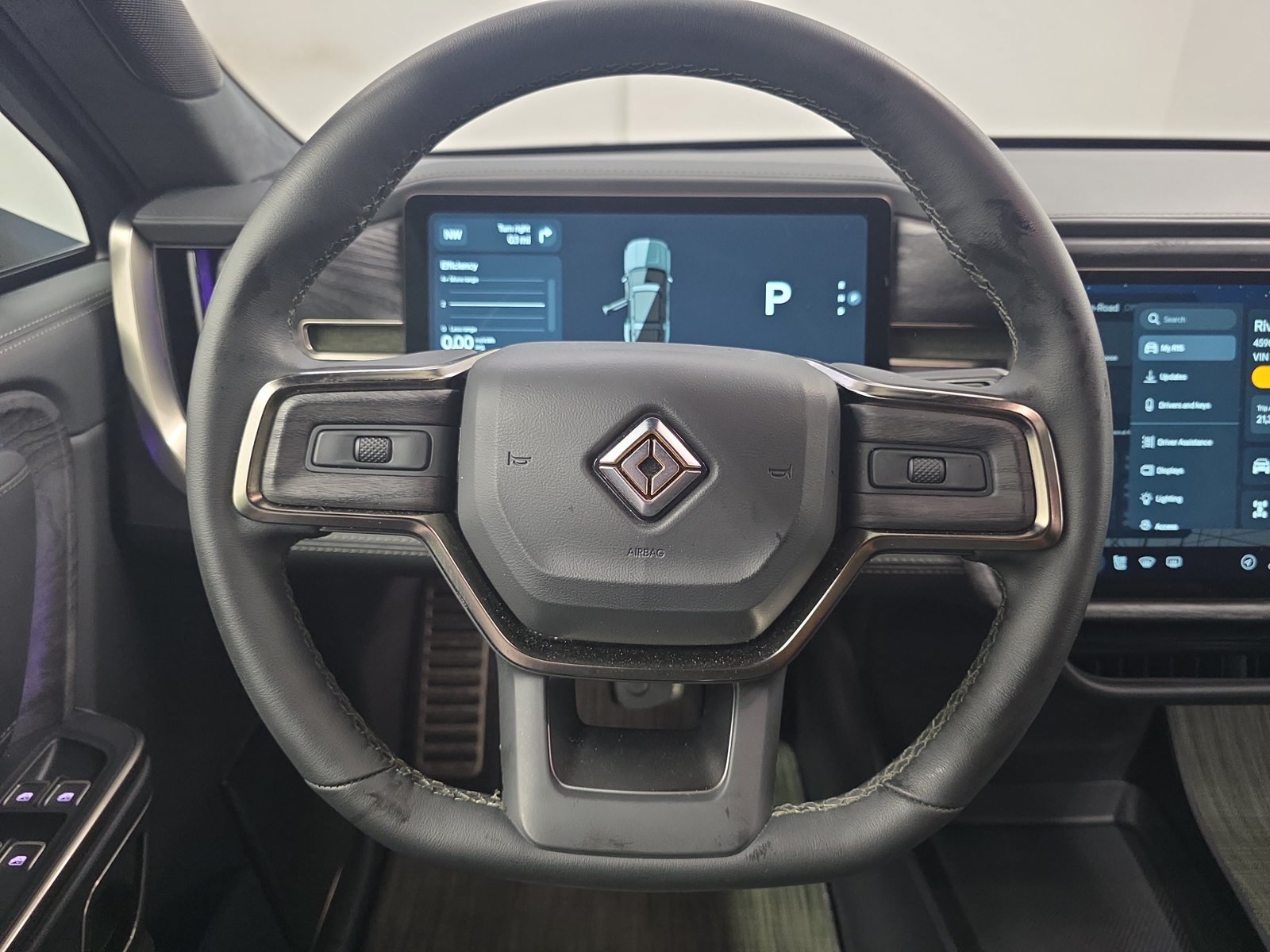 Used 2022 Rivian R1S Launch Edition Quad AWD/4WD image 28