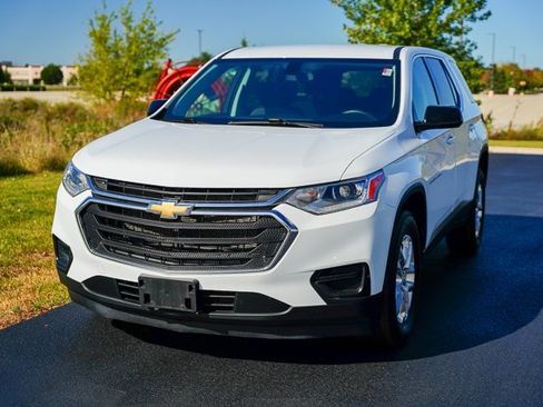 Used 2020 Chevrolet Traverse LS image 4